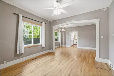 338 W 9th St, Loveland, CO 80537 - Photo 8