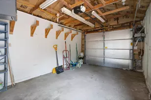 338 W 9th St, Loveland, CO 80537 - Photo 34