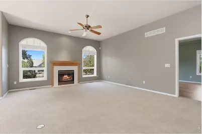 8493 Castaway Dr, Windsor, CO 80528 - Photo 6