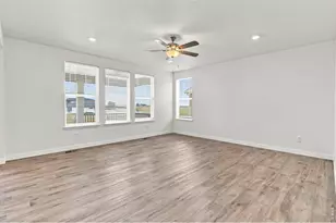 3101 E 163rd Pl, Thornton, CO 80602 - Photo 4