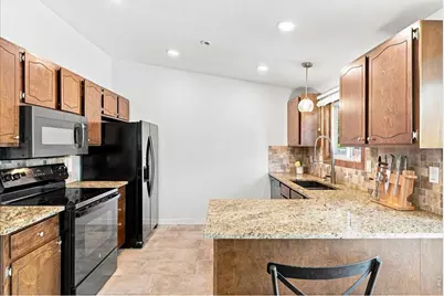 343 Hawthorn Dr, Loveland, CO 80538 - Photo 10