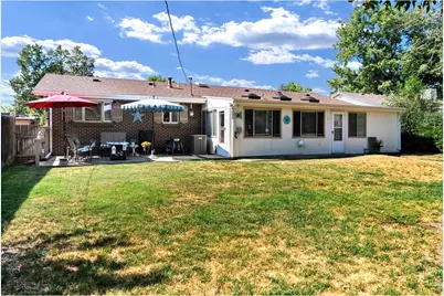 701 Lois Dr, Louisville, CO 80027 - Photo 6