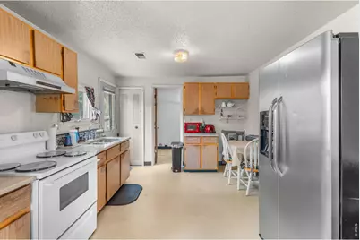 212 E Lincoln Ave, Fort Collins, CO 80524 - Photo 6