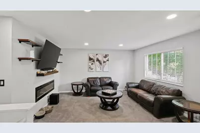 2929 Quail St, Evans, CO 80620 - Photo 2