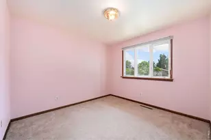 2612 Mountain View Ave, Longmont, CO 80503 - Photo 10