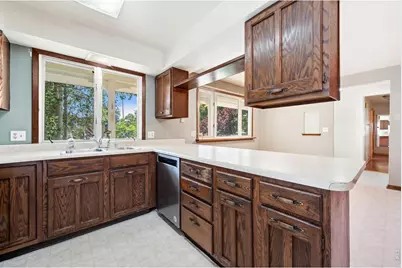2612 Mountain View Ave, Longmont, CO 80503 - Photo 8