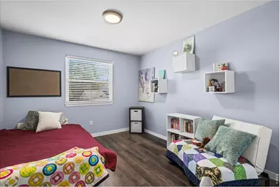 2431 Maplewood Cir E, Longmont, CO 80503 - Photo 20