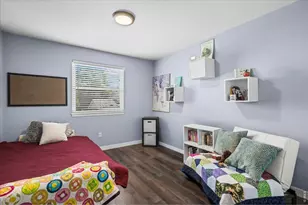 2431 Maplewood Cir E, Longmont, CO 80503 - Photo 20