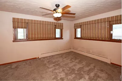 910 S 10th Ave, Sterling, CO 80751 - Photo 26