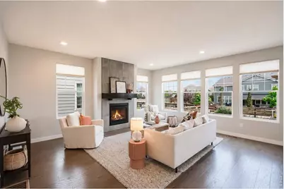 2224 Lombardy St, Longmont, CO 80503 - Photo 8