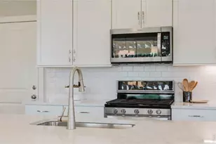 2224 Lombardy St, Longmont, CO 80503 - Photo 14