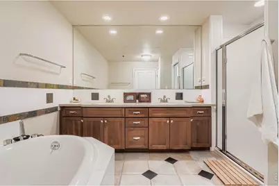 1499 Blake St #4G, Denver, CO 80202 - Photo 22