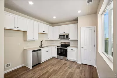 1478 Coral Pl, Longmont, CO 80504 - Photo 6