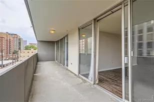 909 N Logan St, Denver, CO 80203 - Photo 12