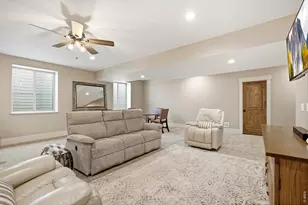 9260 Meadow Farms Dr, Milliken, CO 80543 - Photo 26