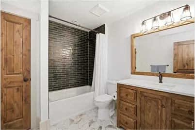9260 Meadow Farms Dr, Milliken, CO 80543 - Photo 30
