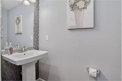11500 E 118th Ave, Commerce City, CO 80640 - Photo 22