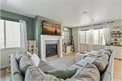 5058 Thistle Dr, Brighton, CO 80601 - Photo 8