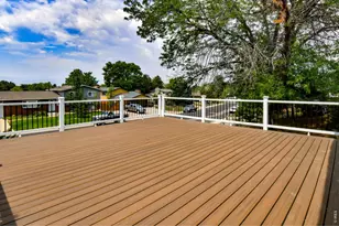 1442 Hilltop Dr, Longmont, CO 80504 - Photo 4