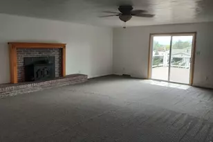 1442 Hilltop Dr, Longmont, CO 80504 - Photo 12