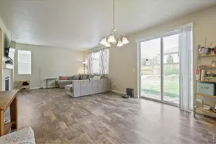 2881 Tallgrass Ln, Berthoud, CO 80513 - Photo 6