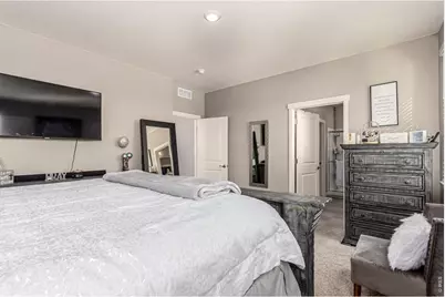 305 N 64th Ave, Greeley, CO 80634 - Photo 16