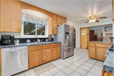335 Mountain View Dr, Fort Collins, CO 80524 - Photo 8