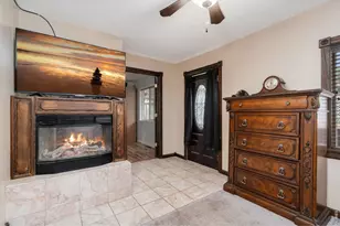 335 Mountain View Dr, Fort Collins, CO 80524 - Photo 16