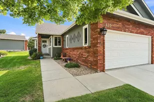 437 Pelican Cove, Windsor, CO 80550 - Photo 2