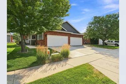 437 Pelican Cv, Windsor, CO 80550 - Photo 1