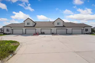 648 Greenspire Dr, Windsor, CO 80550 - Photo 30
