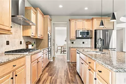 5101 Eagan Cir, Longmont, CO 80503 - Photo 18
