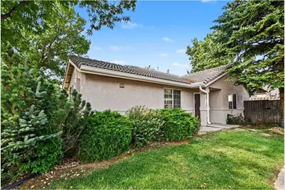 5124 W 11th St, Greeley, CO 80634 - Photo 2