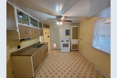 310 N 8th Ave, Sterling, CO 80751 - Photo 12