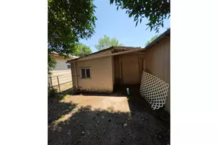 310 N 8th Ave, Sterling, CO 80751 - Photo 22