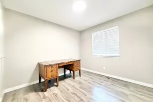 183 Calabria Dr, Windsor, CO 80550 - Photo 10