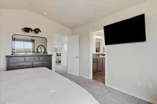 10207 W 11th St, Greeley, CO 80634 - Photo 12