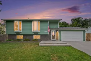 2113 Bowen St, Longmont, CO 80501 - Photo 1