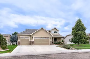 61 Westward Way, Eaton, CO 80615 - Photo 2
