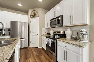 1933 Sunset Cir, Milliken, CO 80543 - Photo 6