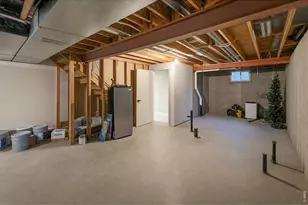 1269 Winslow Cir, Longmont, CO 80504 - Photo 36