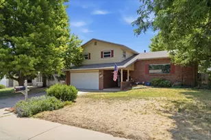 3906 W 22nd St, Greeley, CO 80634 - Photo 4