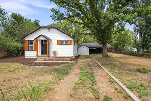 823 4th St SE, Loveland, CO 80537 - Photo 2