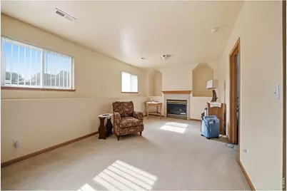 3188 52nd Ave, Greeley, CO 80634 - Photo 8