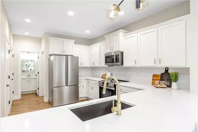 1555 Benfleet Ct, Windsor, CO 80550 - Photo 2