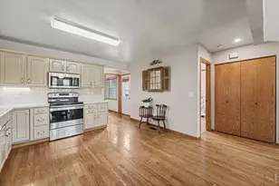 1566 W 29th St, Loveland, CO 80538 - Photo 6