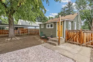 542 E 10th St, Loveland, CO 80537 - Photo 18