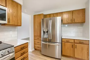 2305 Lake Park Dr, Longmont, CO 80503 - Photo 4
