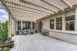 10360 Bluffmont Dr, Lone Tree, CO 80124 - Photo 42