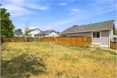 4199 Cripple Creek Dr, Loveland, CO 80538 - Photo 22